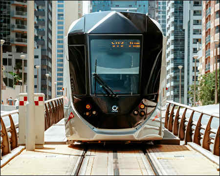 Dubai public transport, taxis hit 802 million users in 2025