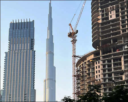 Dubai ruler issues law on building quality and safety