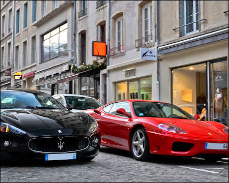 Luxury cars Ferrari Maserati