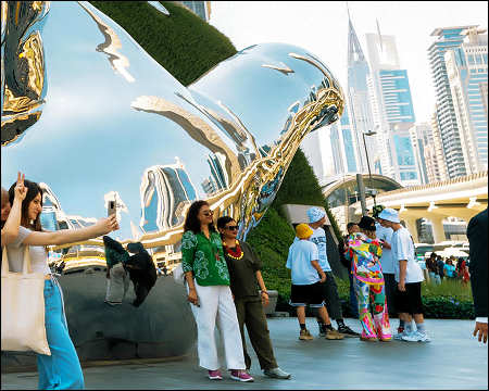People tourists Dubai UAE 2025