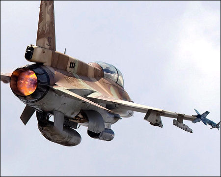 Israel retaliates after Iran strikes as Trump calls for calm