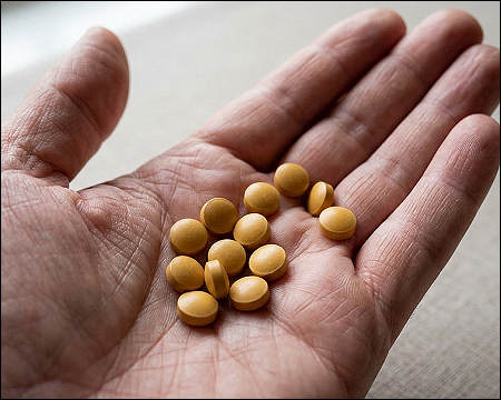 UAE, Saudi Arabia bust 267,300 smuggled amphetamine pills